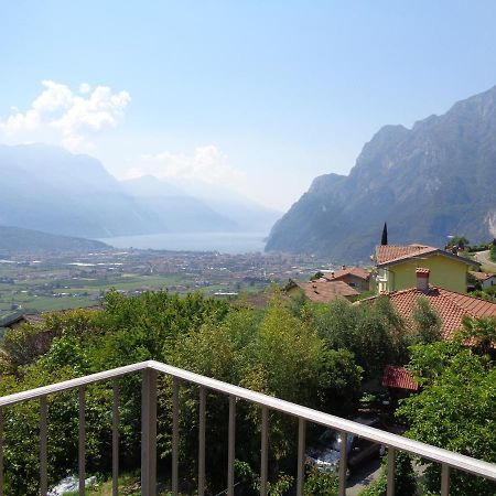 Villa Edo Lake View Tenno Buitenkant foto