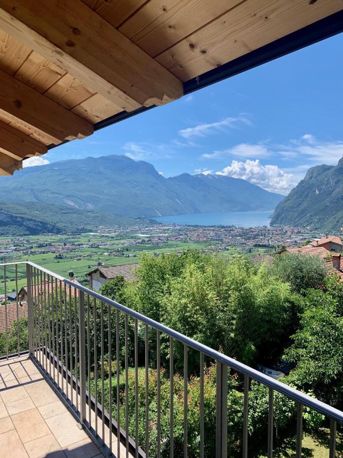 Villa Edo Lake View Tenno Buitenkant foto